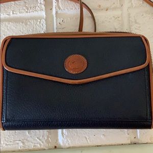 Dooney &Bourke wallet crossbody bag